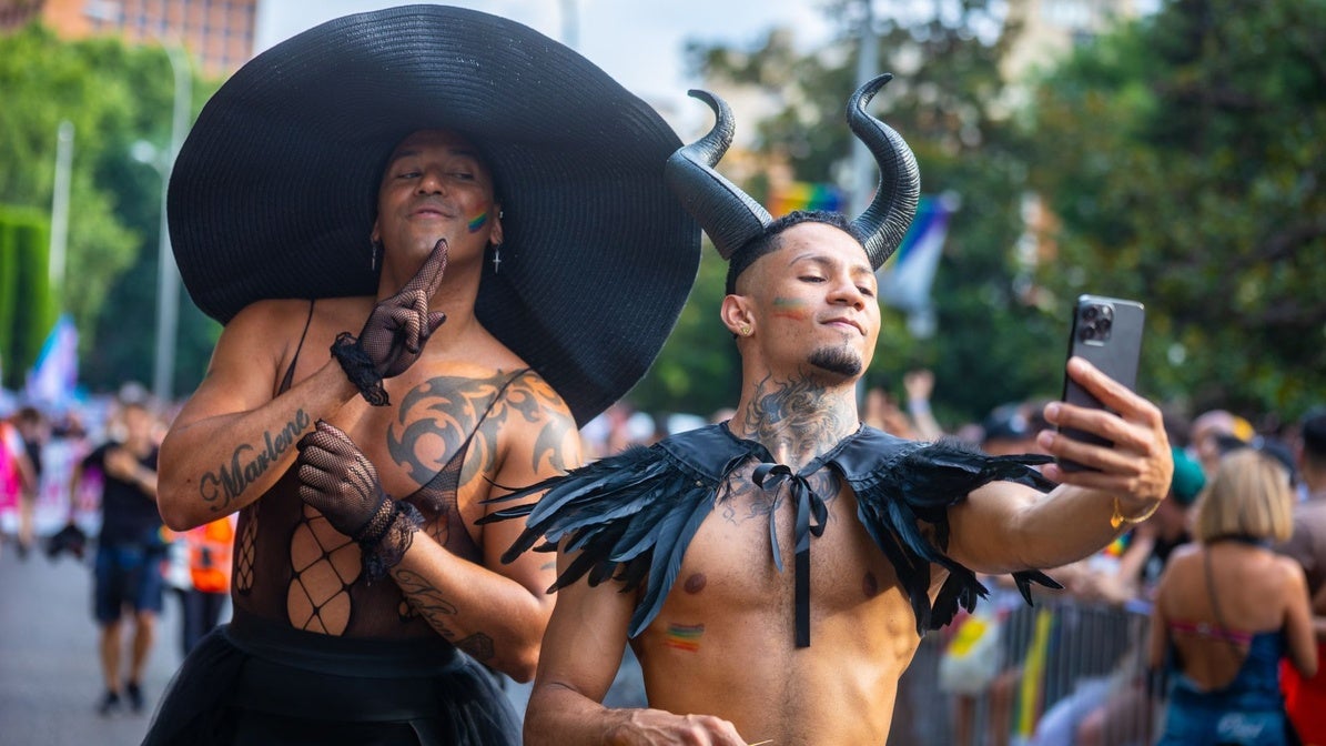 Manifestantes el día del Orgullo