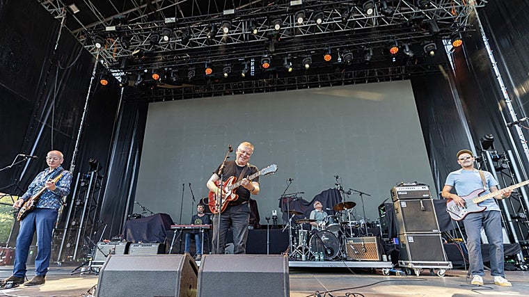 Teenage Fanclub, durante la actuación