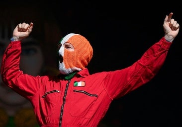 La Policía cierra la investigación contra Kneecap por sus cánticos en Glastonbury sin acusaciones