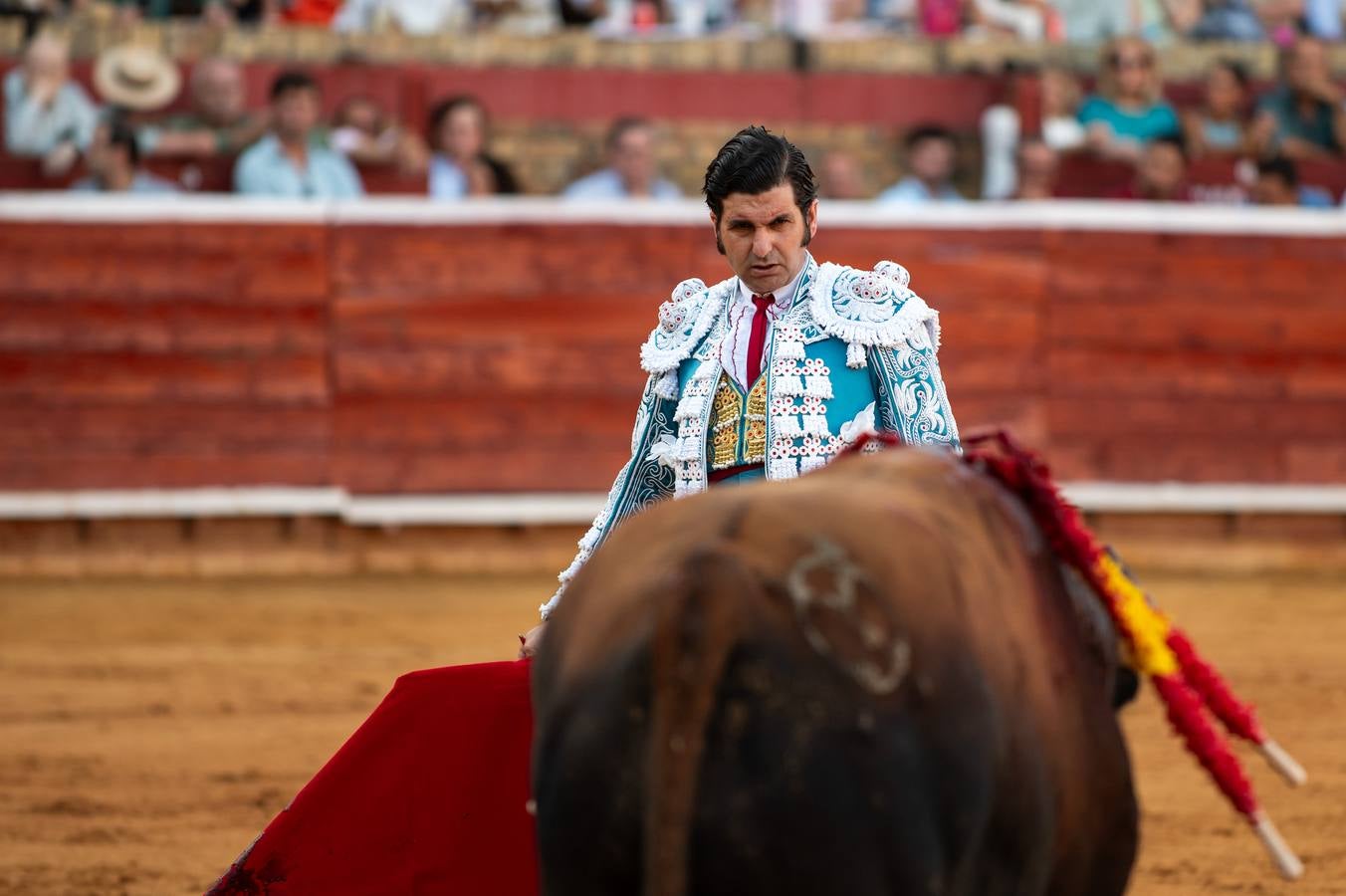 Morante cortó una oreja, pero enfadó a los asistentes por despachar rápido a su segundo astado
