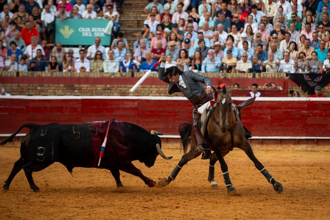 Sergio Galán, Diego Ventura y Andrés Romero pusieron en pie a los tendidos de La Merced