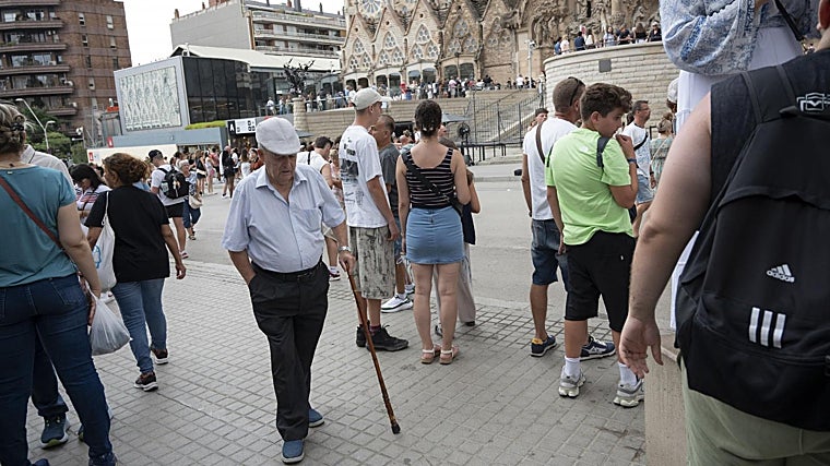 Los residentes conviven a diario con los turistas