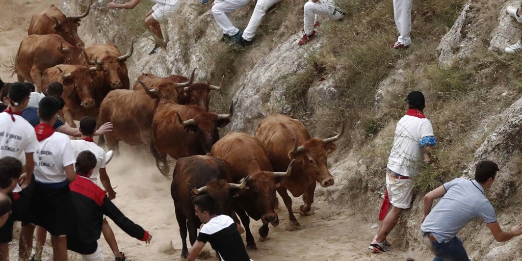 Encierro a tumba abierta