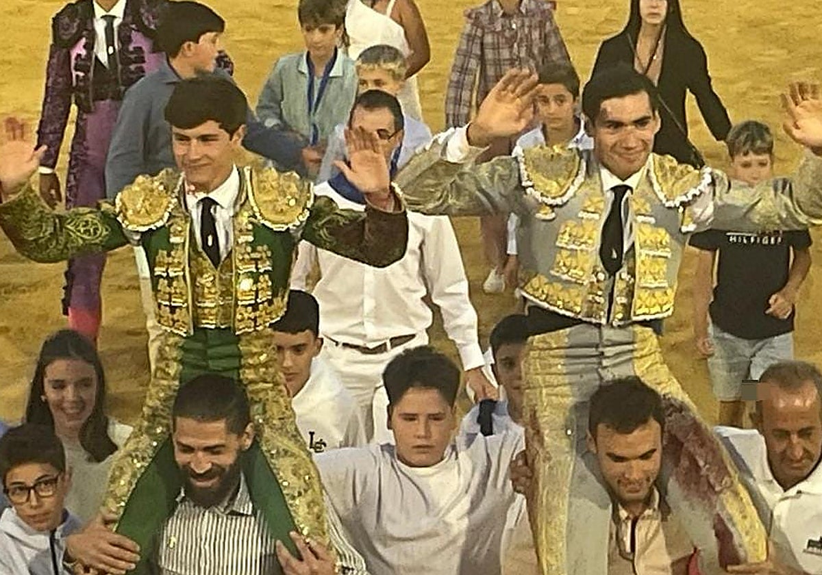 Palacio y San Román salen a hombros en Tarazona