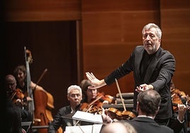 Thomas Adès revela en la Quincena donostiarra el abismo de Ravel