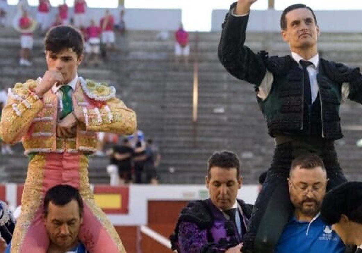 Galván y Barroso, a hombros en Ejea