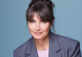 Valérie Perrin: «'La sombra del viento' me descubrió que las vidas simples también esconden grandes historias»