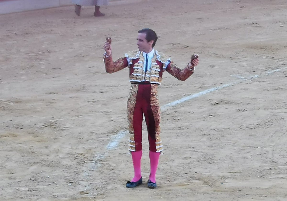 Juan Ortega con las dos orejas