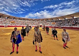 Lluvia de toreo, orejas y rabo en el día grande de Extremadura