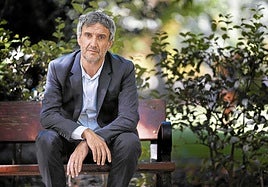 'Periodistas en tiempos de oscuridad', de Fernando Belzunce: una brújula en el laberinto mediático