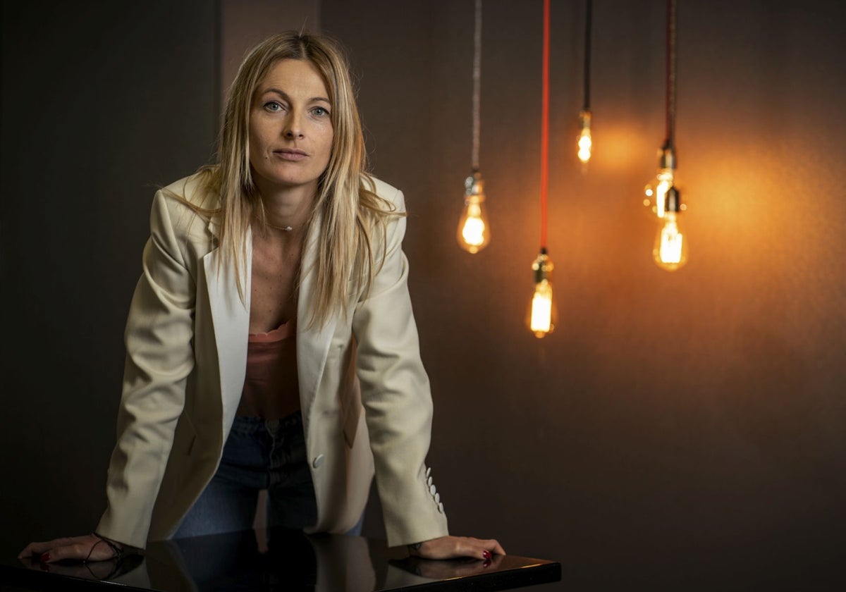 La escritora Andrea Marcolongo