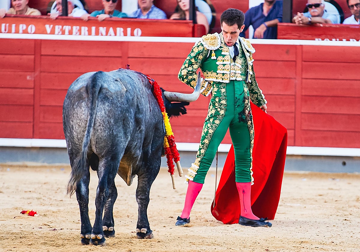 Ginés Marín con un victorino