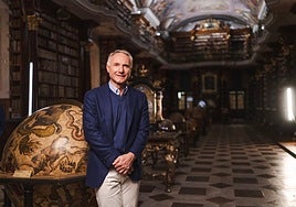 Dan Brown regresa con una nueva historia de Robert Langdon: «Me pregunté qué había tras la muerte. No es como apagar un ordenador»