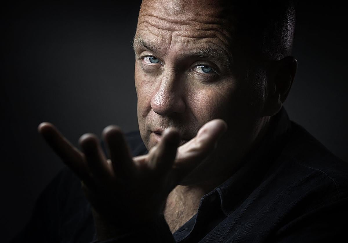 El escritor Richard Flanagan