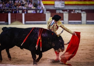 La alargada sombra de Victoriano del Río en el mayúsculo petardo de Domingo Hernández