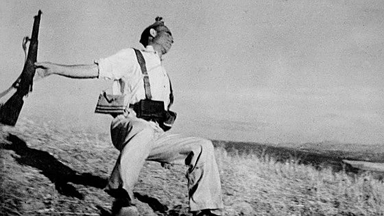 Robert Capa, entre la verdad y el mito