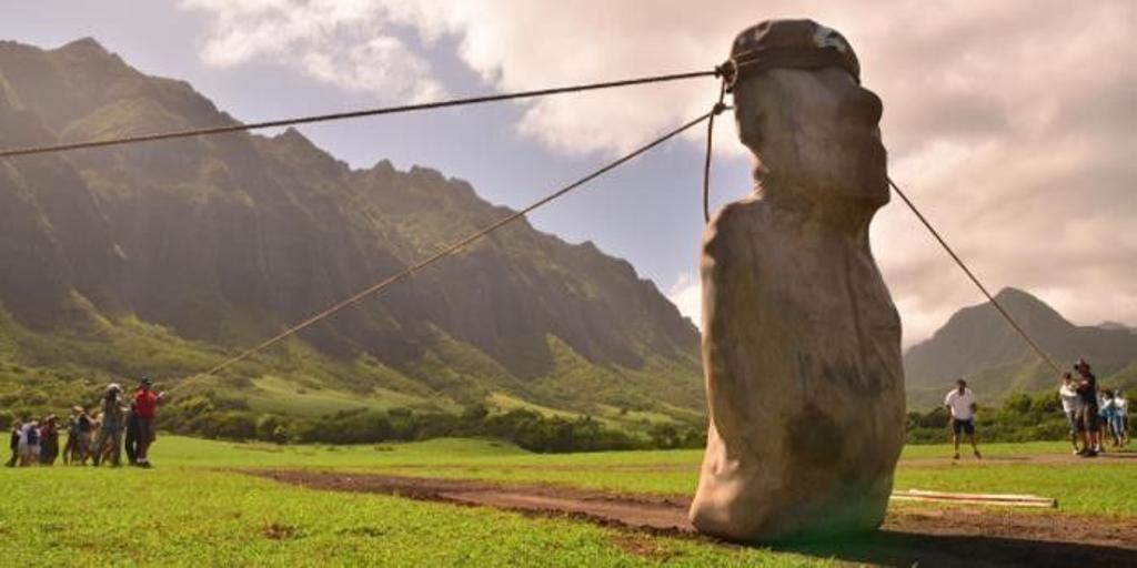 La física y el modelado 3D evidencian que los moai de la Isla de Pascua 'caminaban' hasta las plataformas rituales