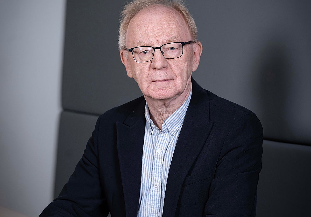 Lawrence Ries Laurence Rees: «La extrema izquierda también puede destruir la democracia»