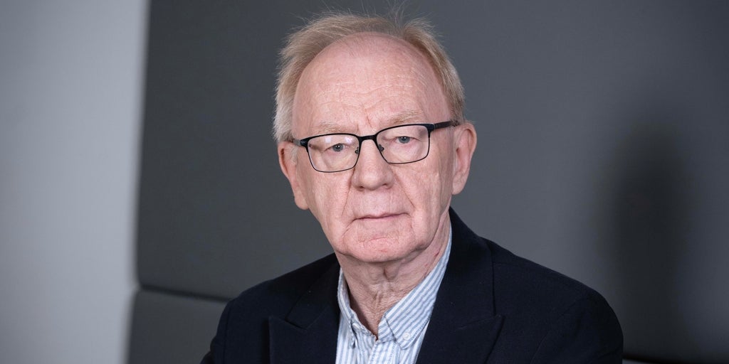 Laurence Rees: «La extrema izquierda también puede destruir la democracia»