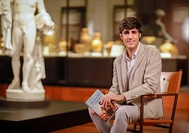 Alfonso Goizueta: «Alejandro Magno tenía capacidad de redención; Schliemann no»