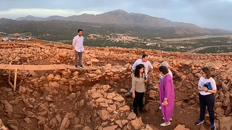 En el interior del cinturón