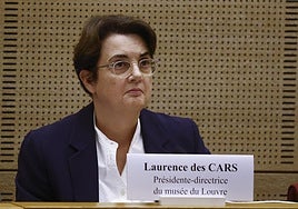 La directora del Louvre plantea crear una comisaría de Policía dentro del museo