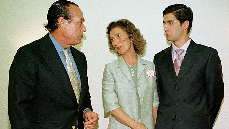 Curro Romero, María Luisa Guardiola y Morante de la Puebla en la presentación del Festival de ANdex