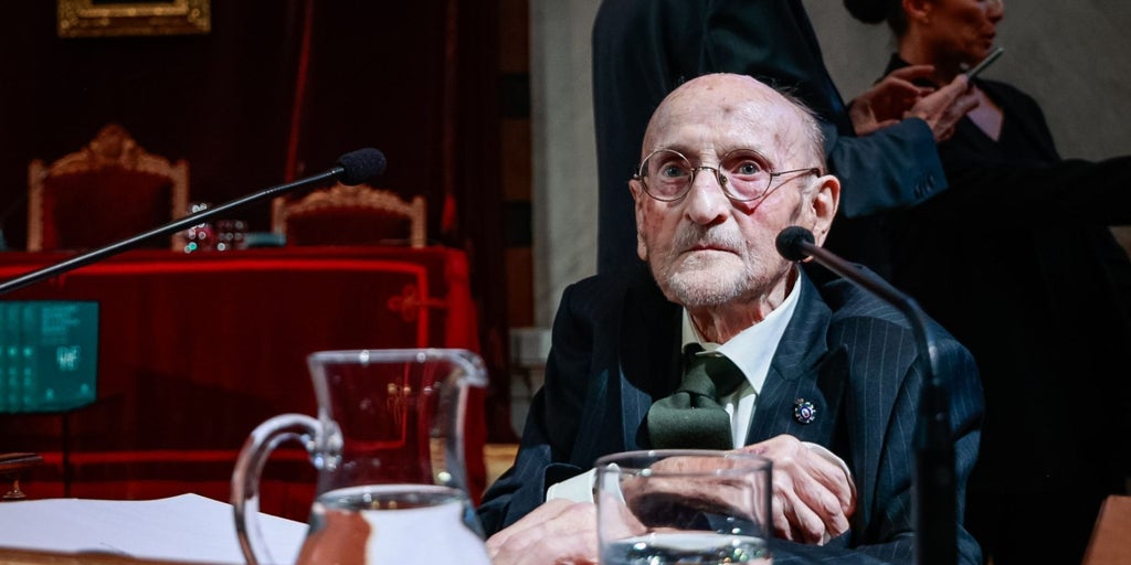 Álvaro Pombo: «Mi vocación no surge del placer de escribir, sino de haber escrito»