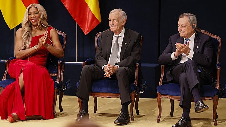 El bigote de Mendoza y el moño de Byung-Chul Han