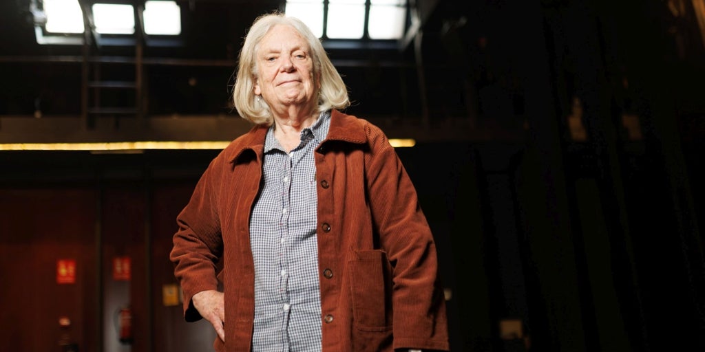 «Tiyatroda metnin gerçeğini anlatmaya çalışan yalanlar yaratılır»