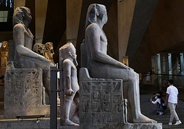 Del coloso de Ramsés II al fabuloso tesoro de Tutankamón: los hitos más destacados del Gran Museo Egipcio
