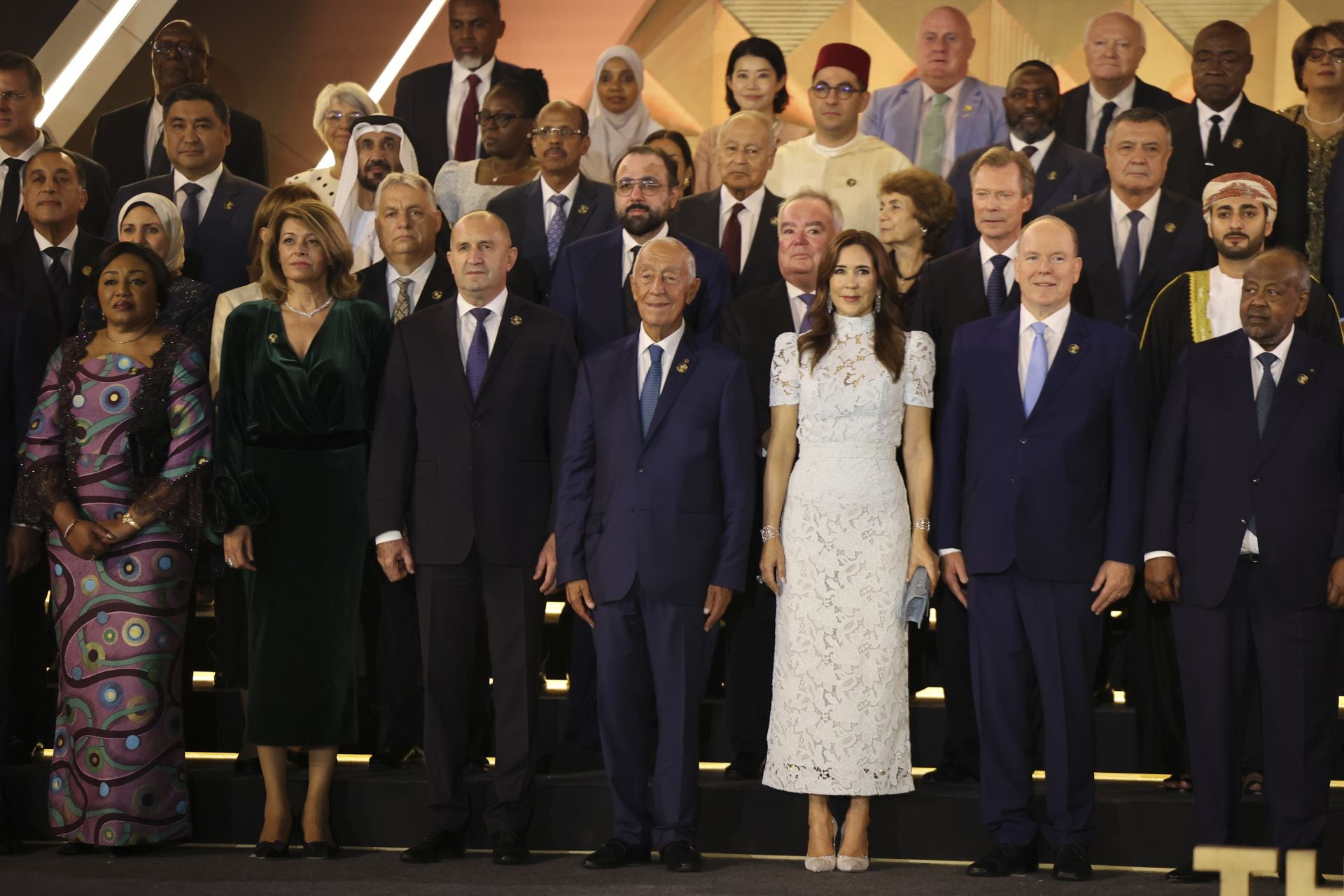 Algunos de los mandatarios presentes en la ceremonia del Gran Museo Egipcio, entre ellos, el presidente de Portugal y el Príncipe Alberto de Mónaco