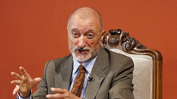 Las justas literarias de Dumas y Pérez- Reverte en Valladolid