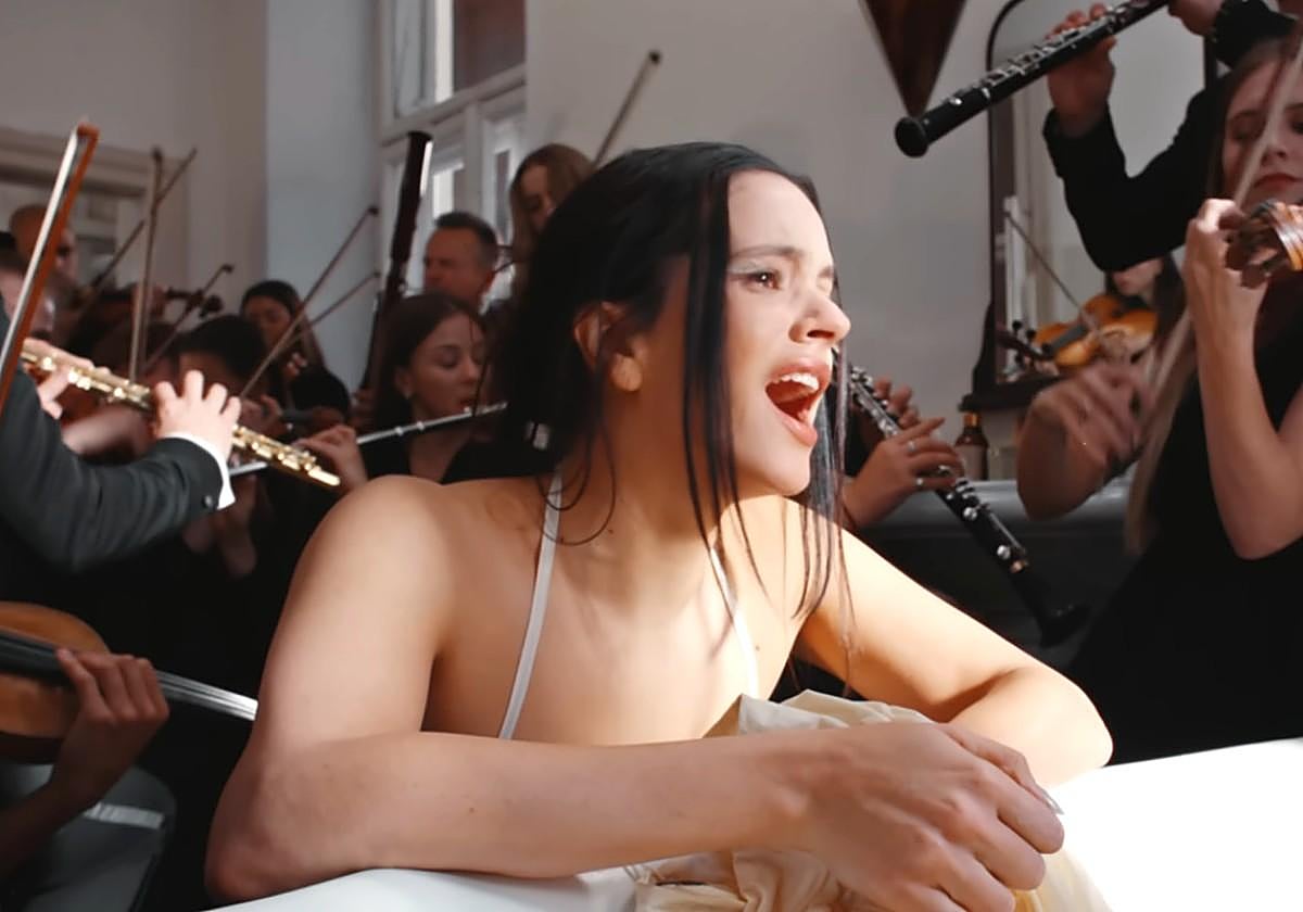 Estos son los trece idiomas que componen el nuevo disco de Rosalía: del ucraniano al japonés