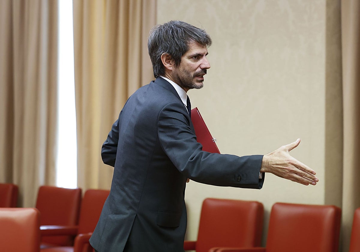Ernest Urtasun, ministro de Cultura, en el Congreso