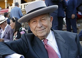 Muere a los 85 años Álvaro Domecq Romero, rejoneador y ganadero de Torrestrella