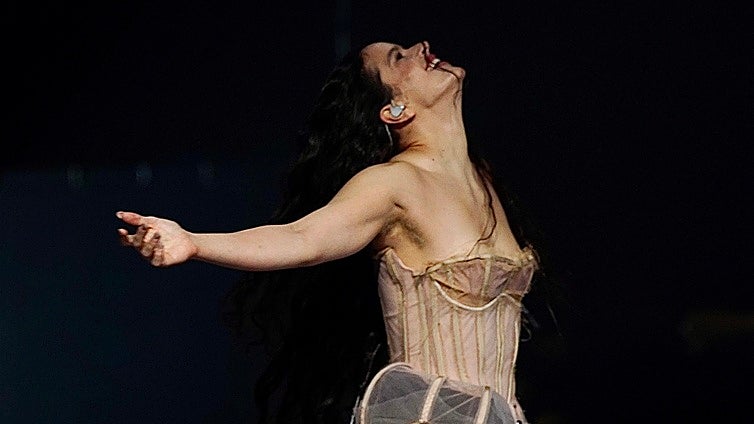 Rosalía, la primera artista de la historia de la música mundial en lograr cinco debuts Nº1 en Billboard