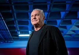 Víctor Manuel:  «España vive en el día de la marmota con la corrupción, es un país que a veces se te atraganta»