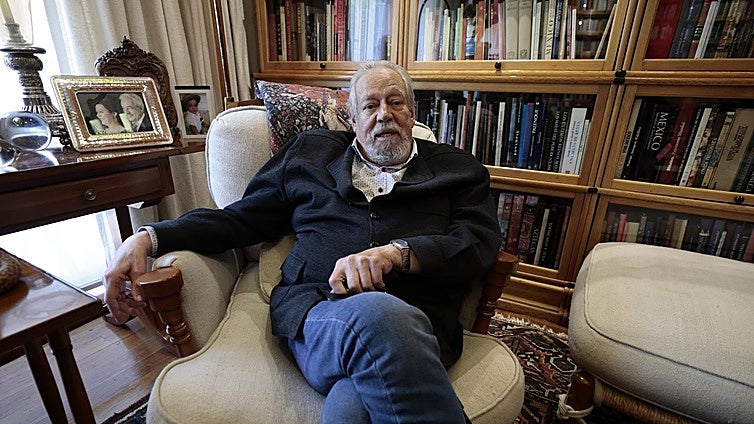 'Ese montón de espejos rotos', de Gonzalo Celorio: mapa personal de la cultura mexicana