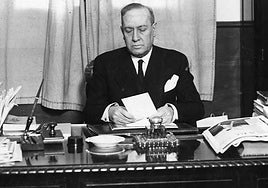 Aparece un ejemplar del libro perdido de Manuel Machado