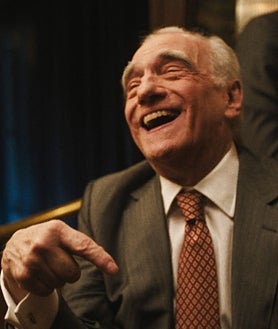 Imagen secundaria 2 - Arriba, fotograma de 'Boyhood', de Linklater; abajo, una escena de 'The Florida Project', de Sean Baker. En último lugar, Martin Scorsese riéndose de Hollywood en la serie 'The Studio?