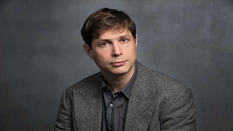 'El director', la noche oscura de G. W. Pasbt