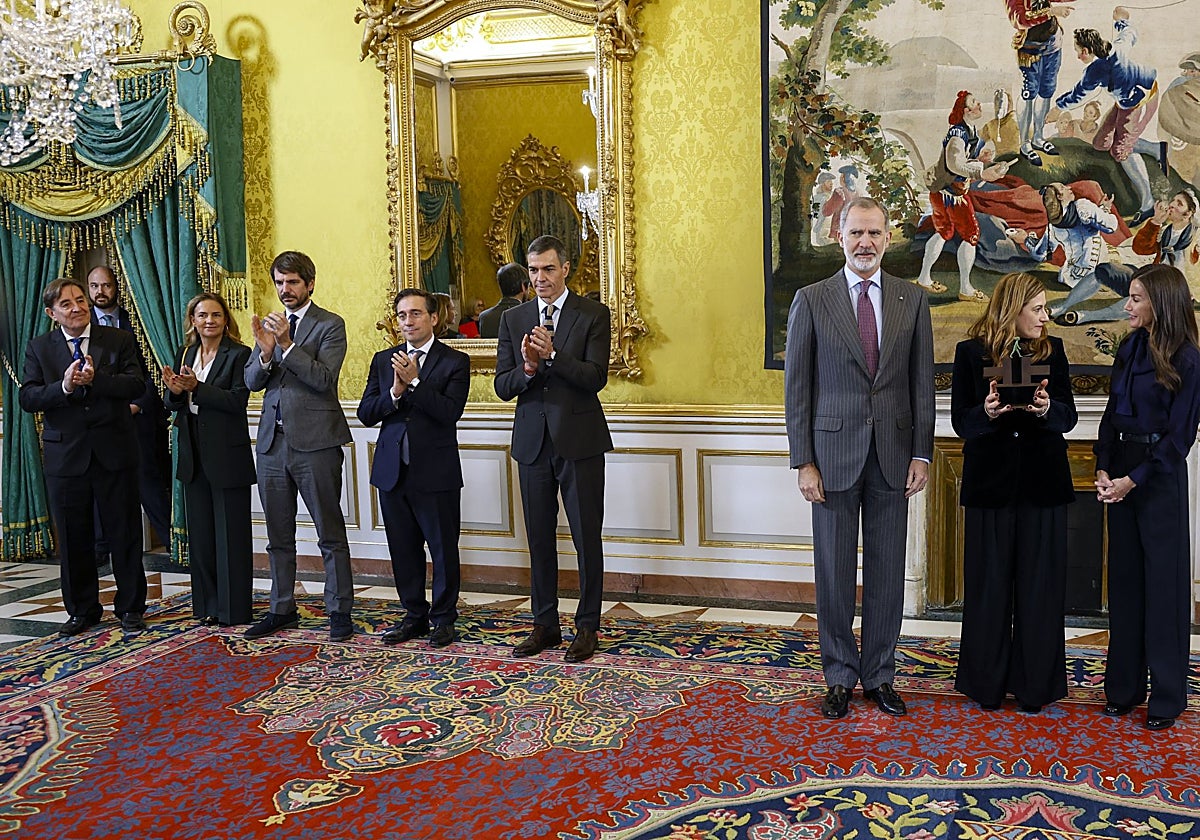 Por primera vez el Patronato del Cervantes no ha contado con la asistencia de miembros de la RAE en protesta por el mal trato recibido por parte de Luis García Montero