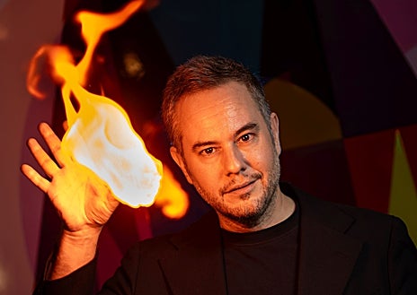 Imagem Secundária 1 – “Les Miserables” / Jorge Blass / Carolina Yuste em “Chapeuzinho Vermelho em Manhattan”