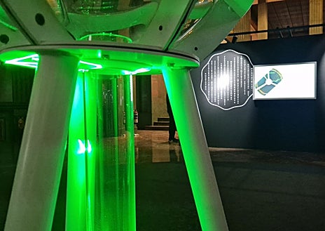 Imagen secundaria 1 - En las imágenes, distintos detalles de la propuesta 'Aeolia', de Solimán López en el Instituto Cervantes