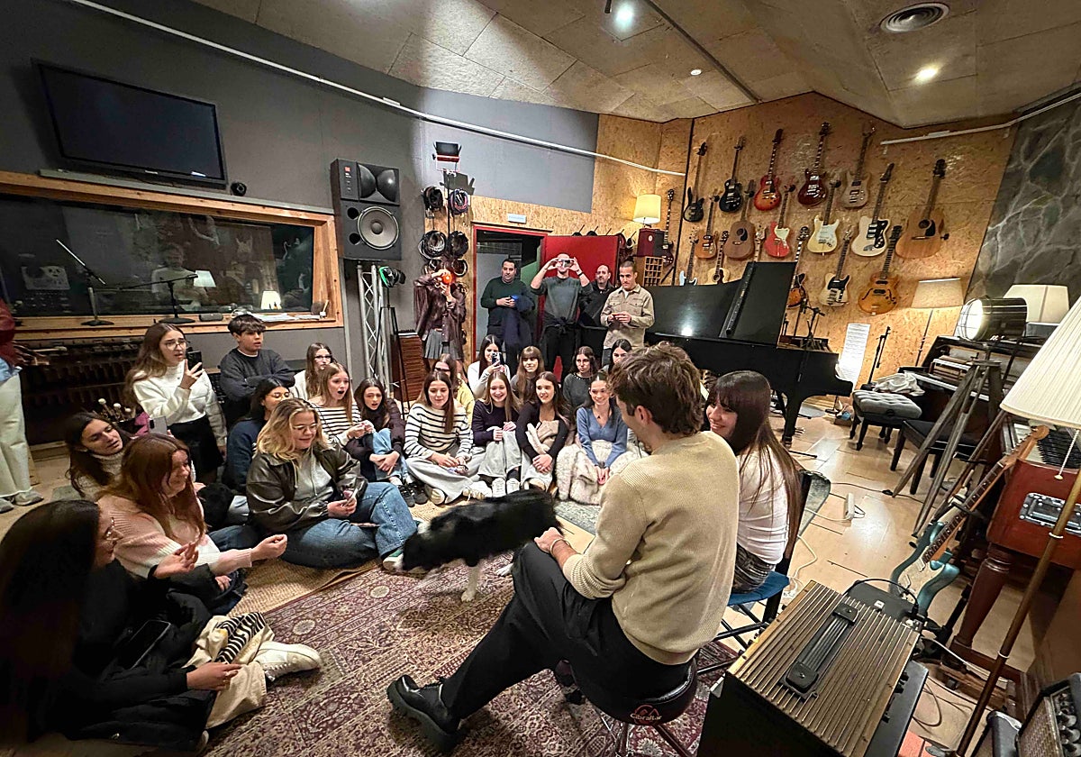 Superfans, las nuevas gallinas de los huevos de oro de la industria musical