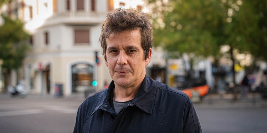 Alfonso J. Ussía gana el VI premio de No Ficción Libros del Asteroide