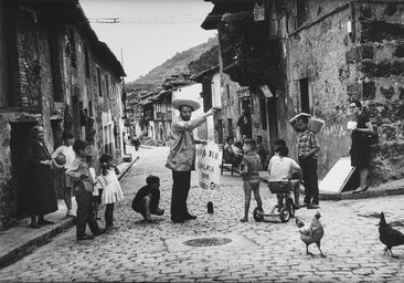 Alberto Greco, el artista que convirtió un pueblo de Ávila en obra de arte