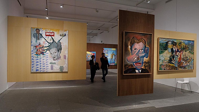 Una de las salas con pinturas de la reordenación de la colección del Reina Sofía desde 1975 hasta el presente