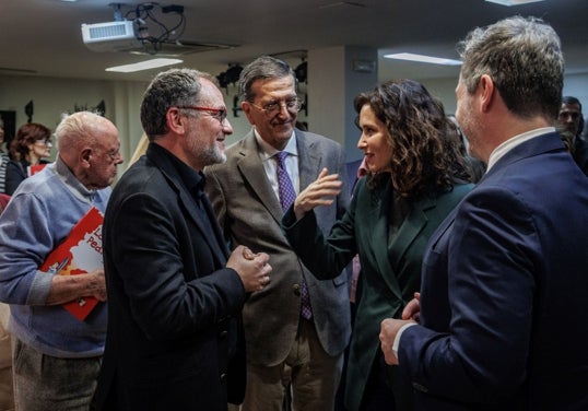 Nieto, Enrique de Ybarra, Isabel Díaz Ayuso ve Mariano de Paco